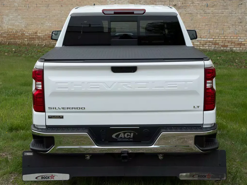 Access LOMAX Professional Series Hard Folding Tonneau Cover