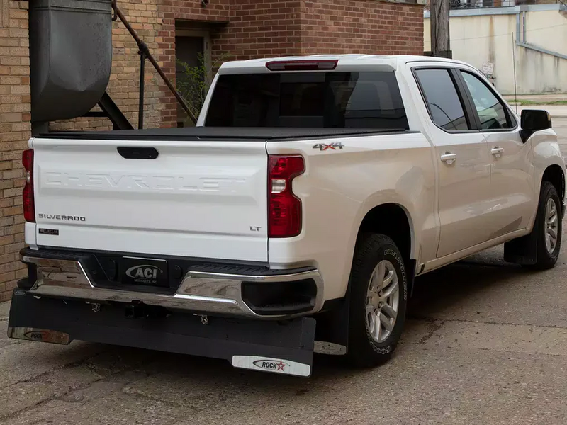 Access LOMAX Professional Series Hard Folding Tonneau Cover